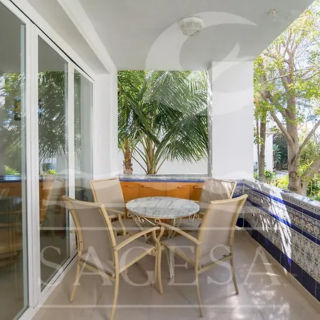 Jardines De Golondrinas Apartment