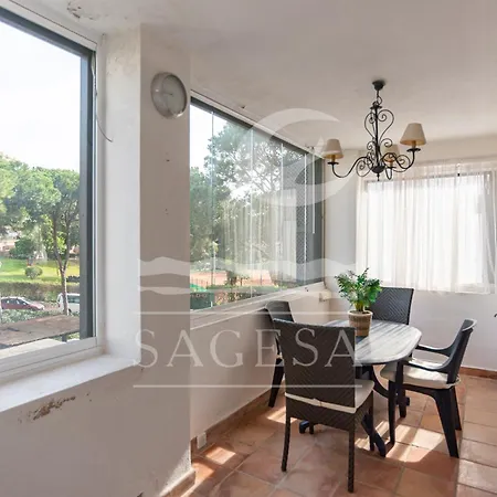 Jardines De Golondrinas Apartment Marbella