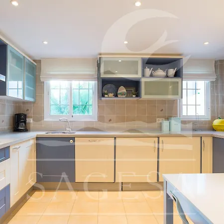 Jardines De Golondrinas Rezort