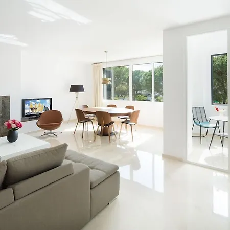 Jardines De Golondrinas Θέρετρο Μαρμπέλλα